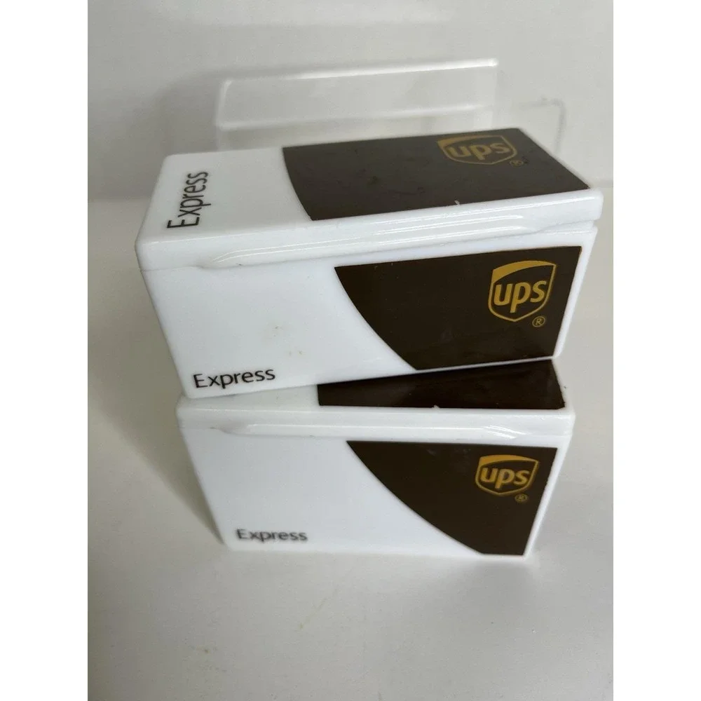 Radio‎ Flyer UPS Express Plastic Storage Boxes Trinkets 2 Pc w Lids